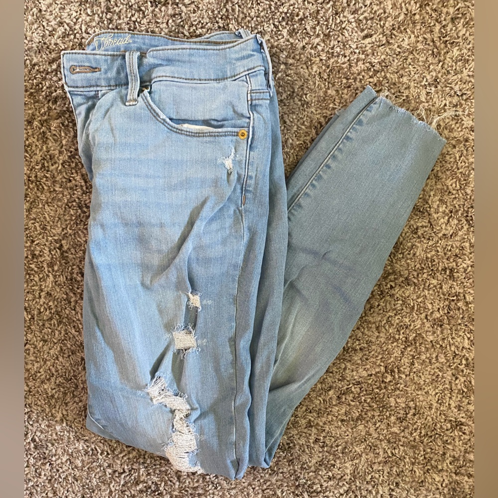 Universal Thread Ripped Torn Distressed Jeans size 12